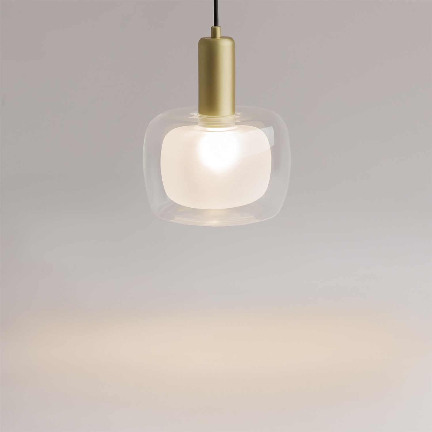 Maytoni Modern Vision Подвесной светильник цвет: золото MOD411PL-01G