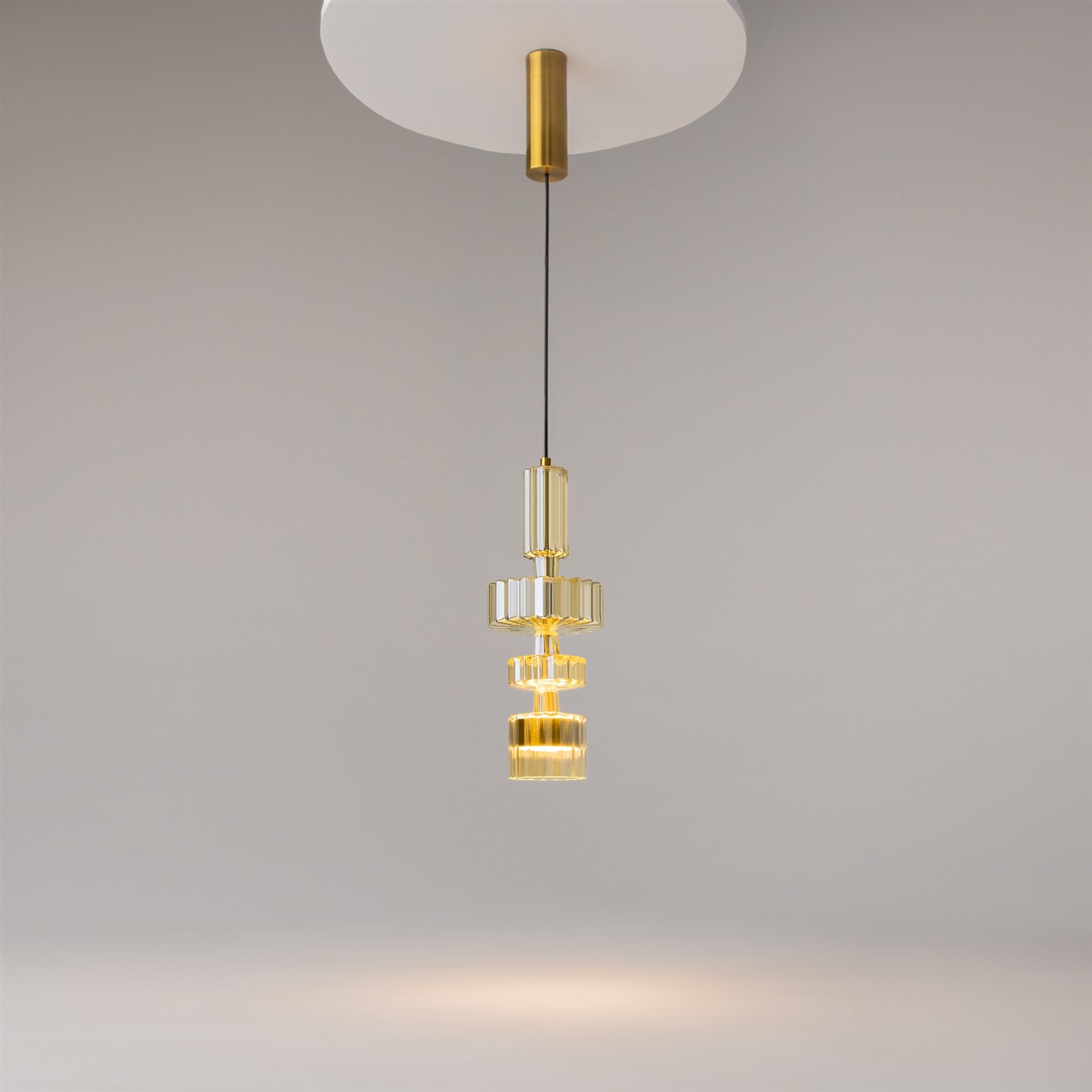 Maytoni Modern Level Подвесной светильник цвет: латунь MOD253PL-L18BS3K3