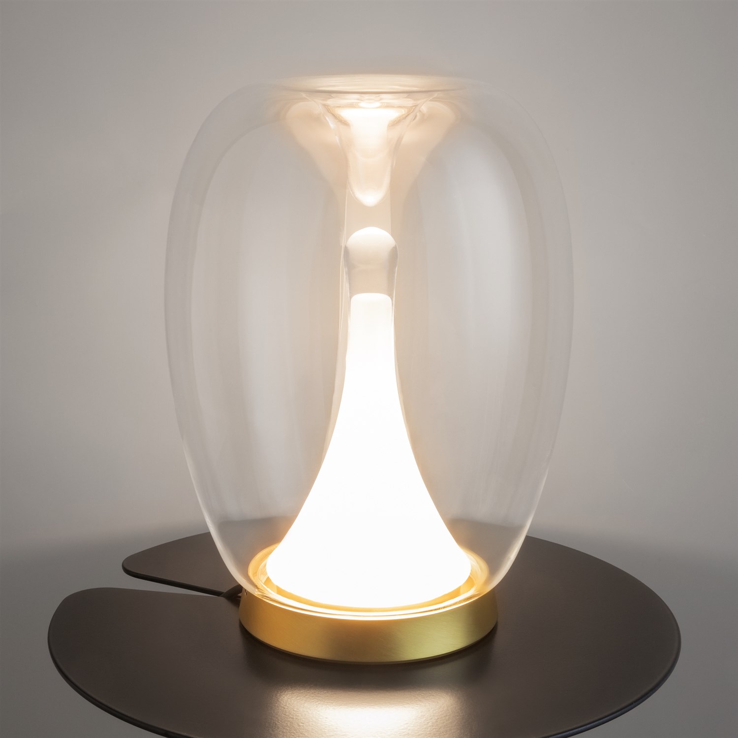 Maytoni Modern Splash Настольный светильник цвет: золото MOD282TL-L15G3K1