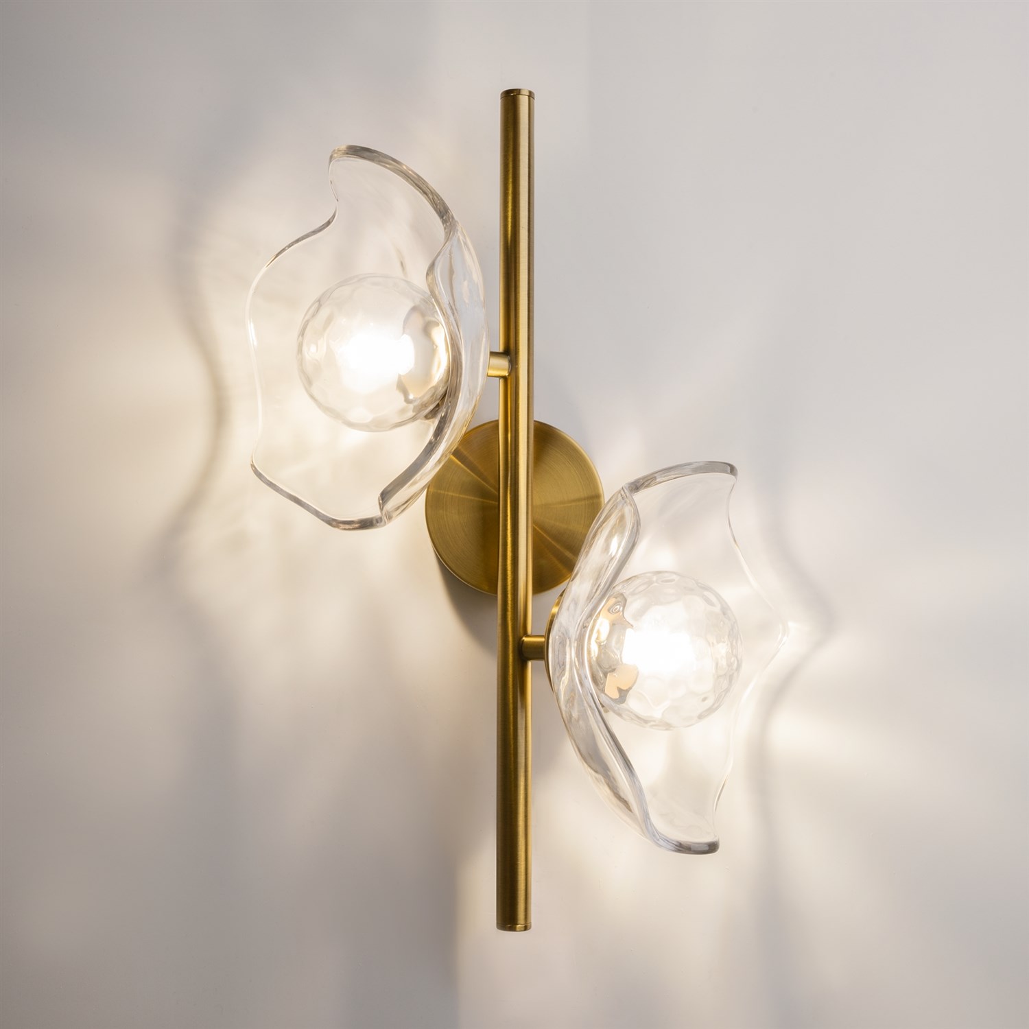 Maytoni Modern Miracle Настенный светильник (бра) цвет: латунь MOD207WL-02BS