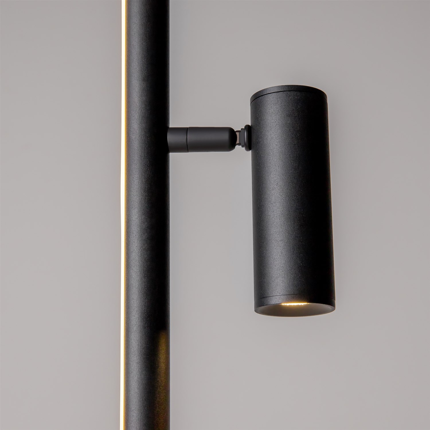 Maytoni Modern Thin Напольный светильник (торшер) цвет: черный MOD395FL-L28B3K