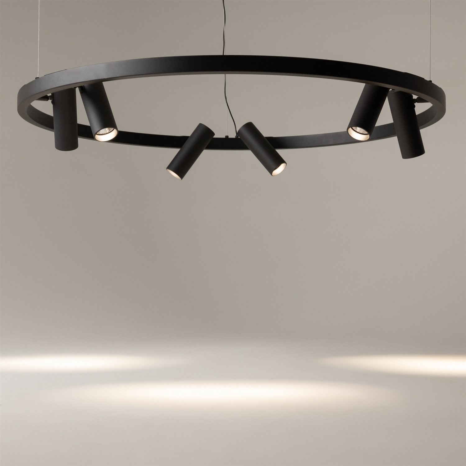 Maytoni Modern Satellite Подвесной светильник цвет: черный MOD102PL-L42BK