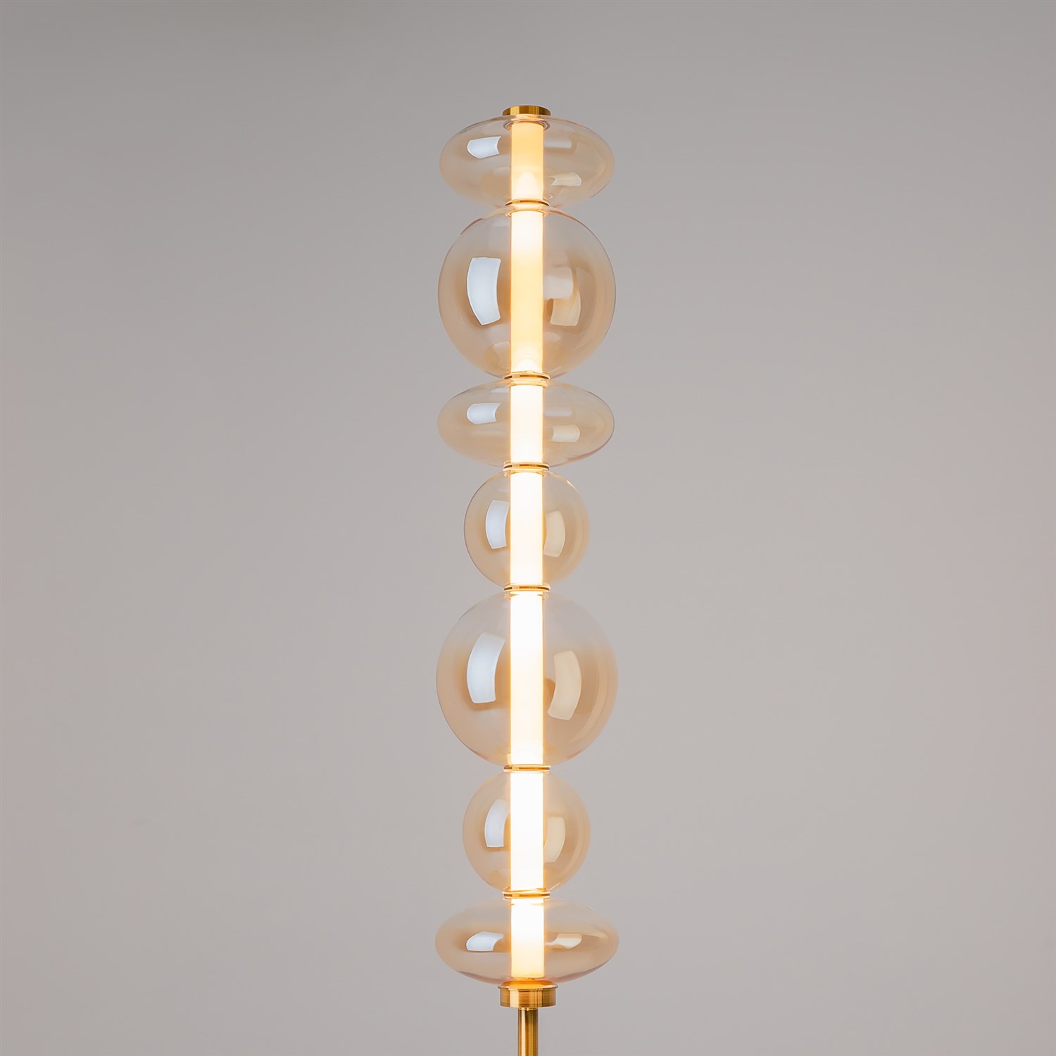 Maytoni Modern Futuro Напольный светильник (торшер) цвет: латунь MOD307FL-L40BS3K