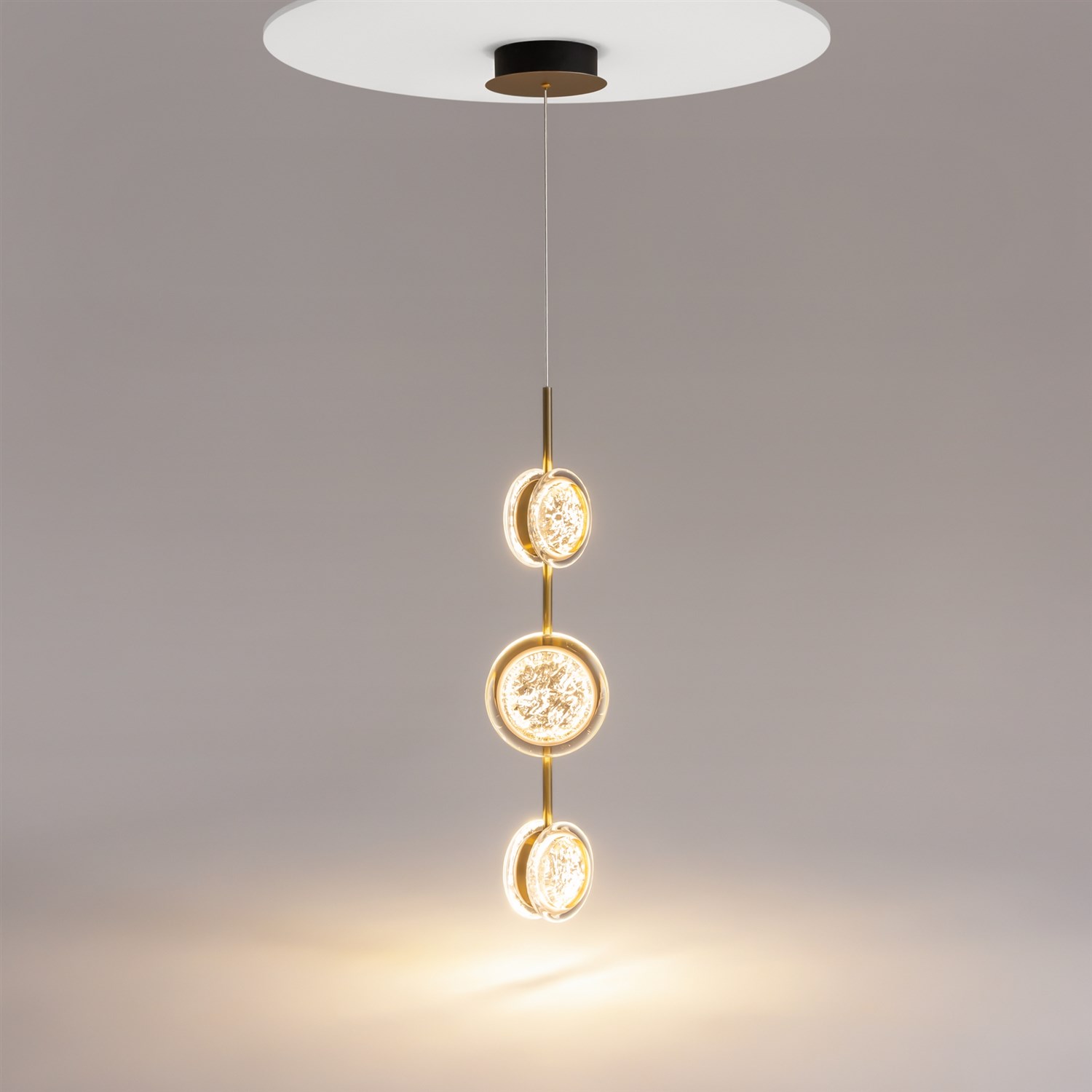 Maytoni Modern Pharao Подвесной светильник цвет: черный и латунь MOD361PL-L22BS3K
