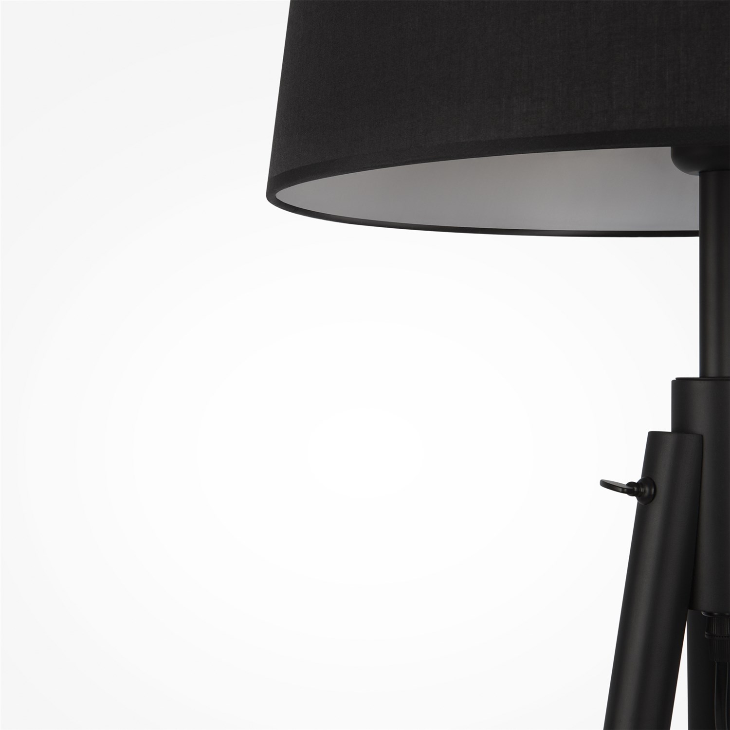 Maytoni Modern Calvin Напольный светильник (торшер) цвет: черный Z177FL-01B