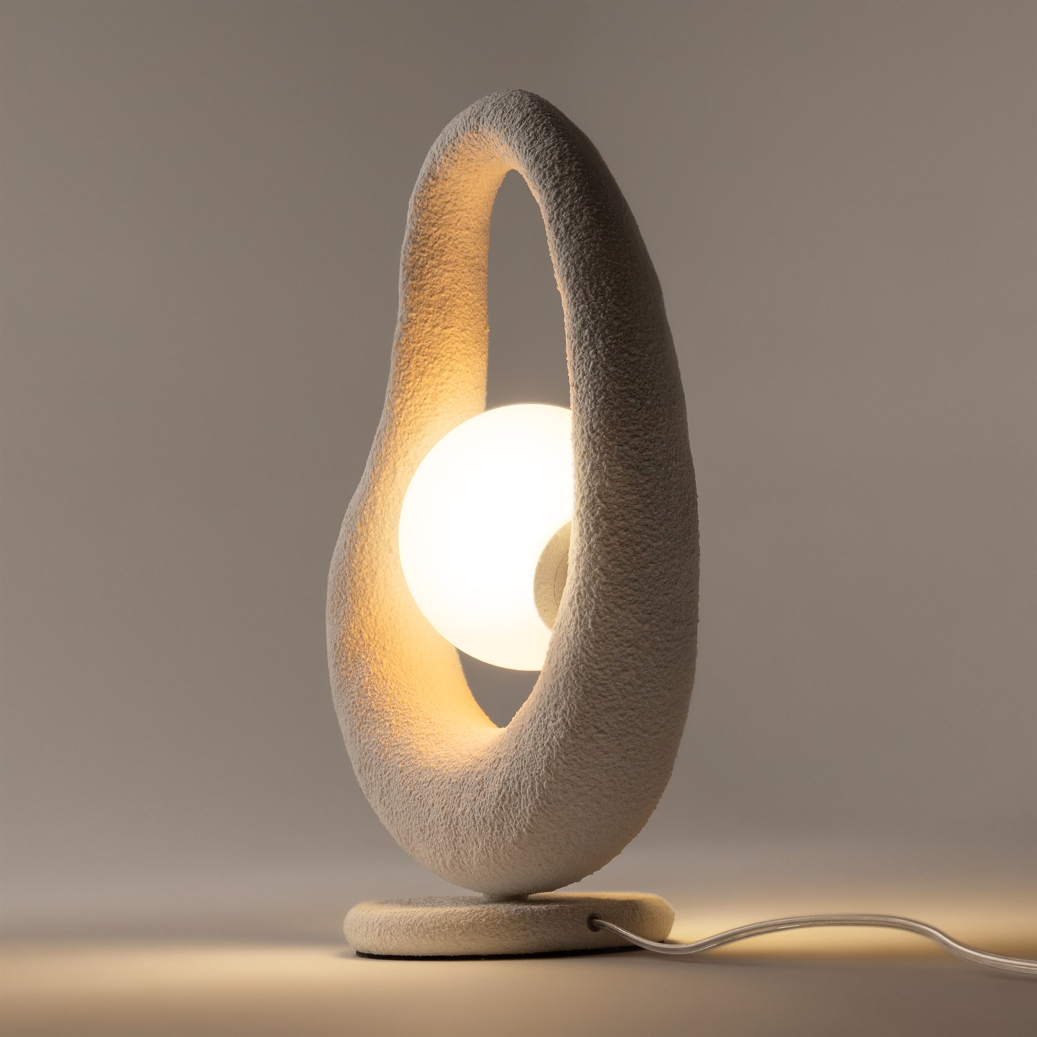 Maytoni Modern Opus Настольный светильник цвет: белый MOD380TL-01W