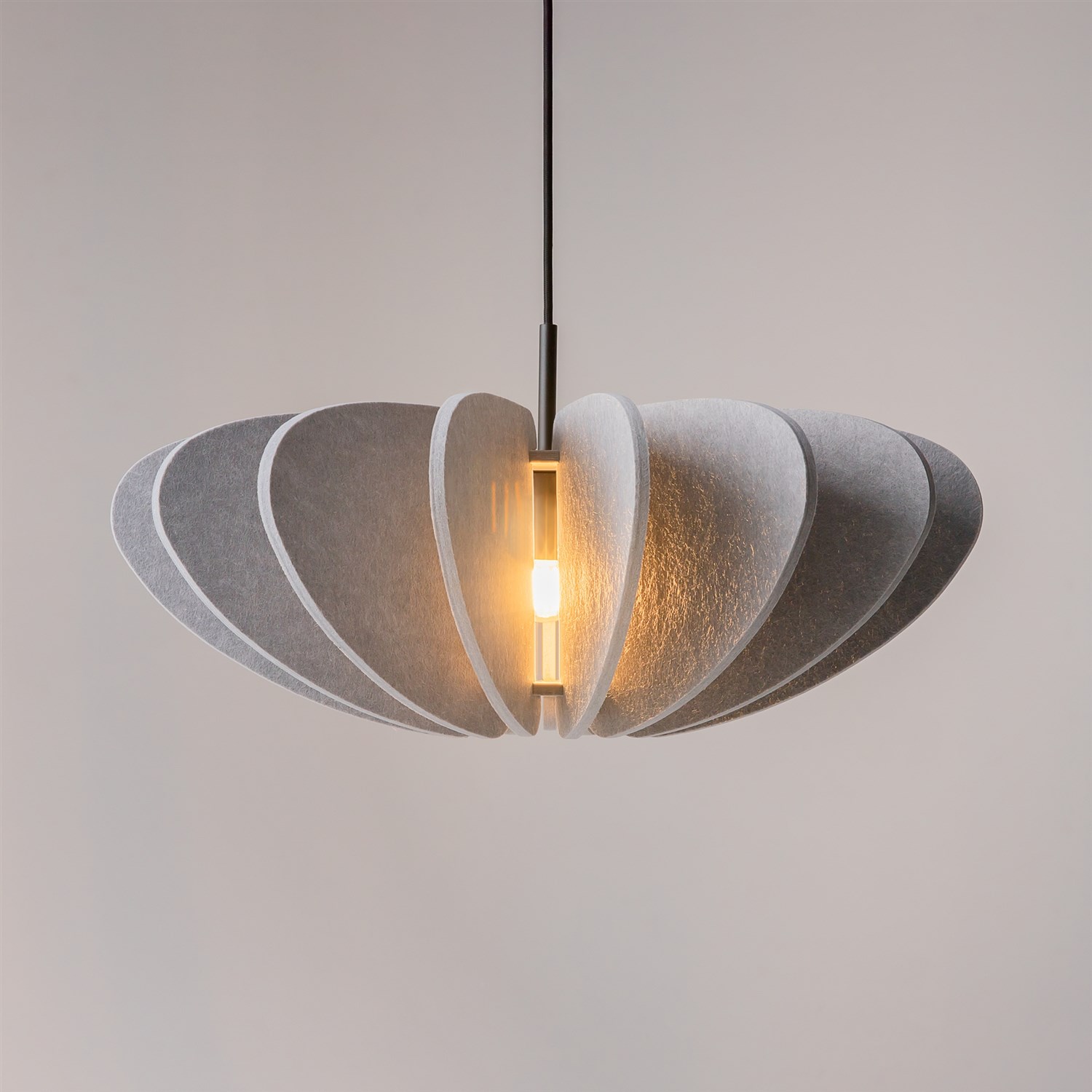 Maytoni Modern Cambio Подвесной светильник цвет: черный MOD398PL-01GR1