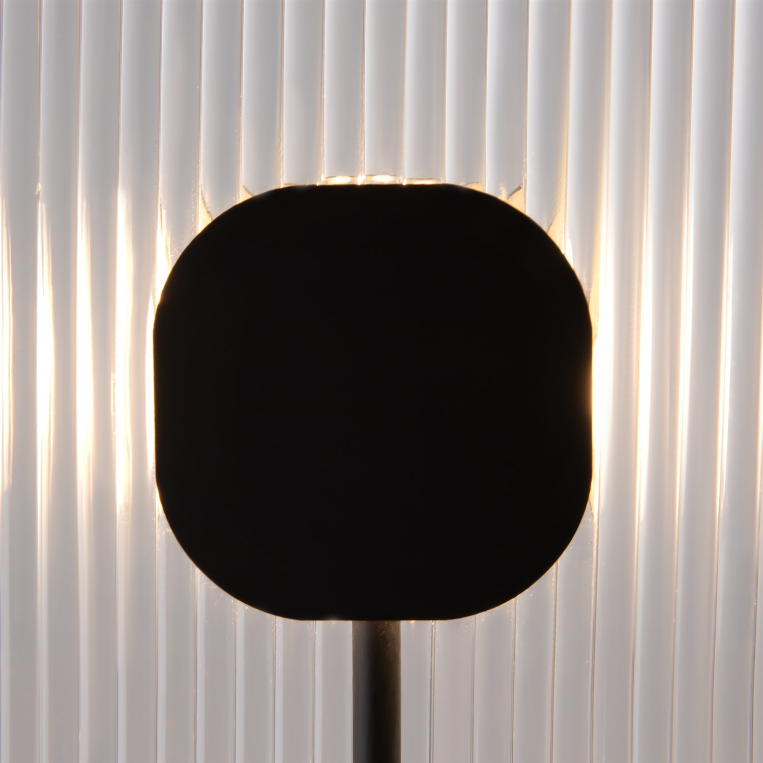 Maytoni Modern Eclipse Настольный светильник цвет: черный MOD152TL-L1BK