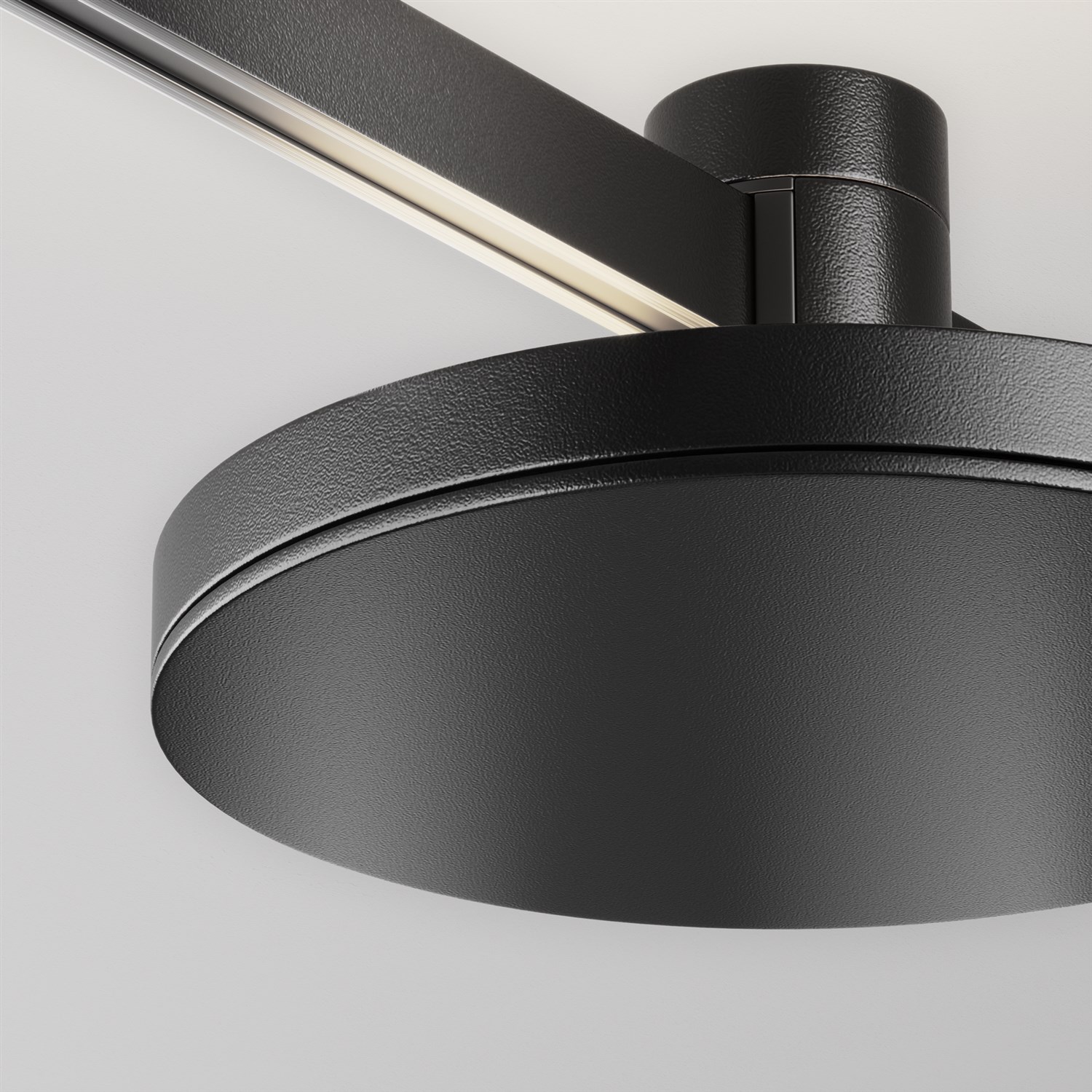 Maytoni Technical Plato Трековый светильник цвет: черный TR152-1-7W4K-B