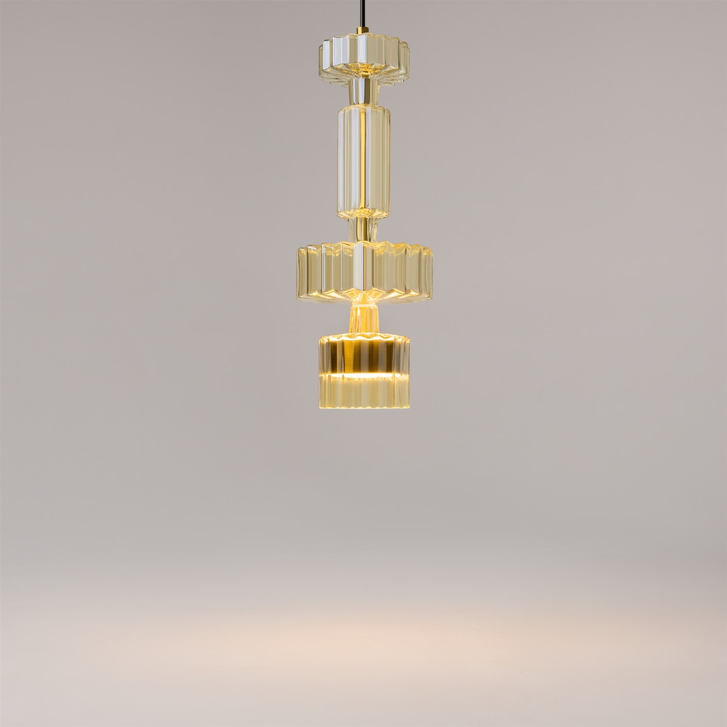 Maytoni Modern Level Подвесной светильник цвет: латунь MOD253PL-L18BS3K2