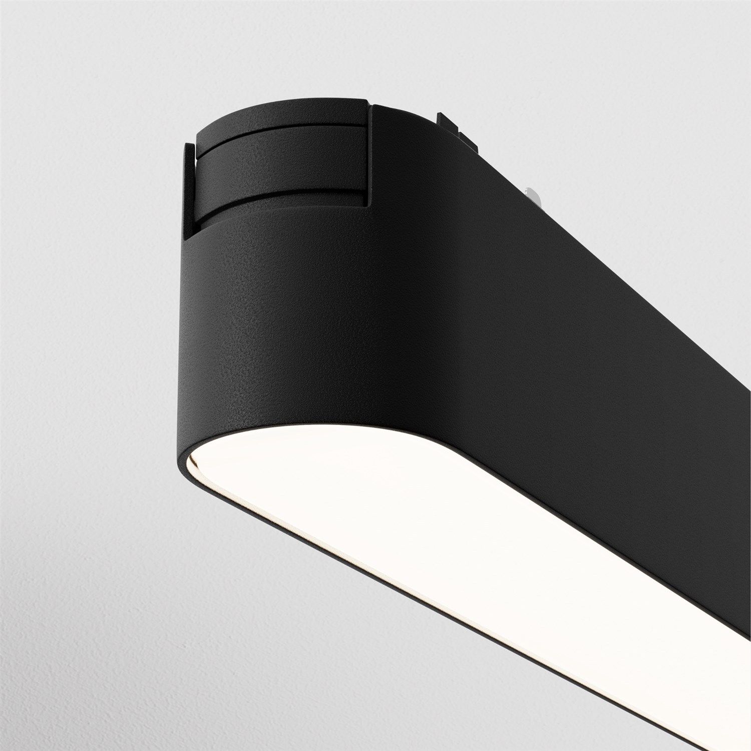 Maytoni Technical Basis Трековый светильник цвет: черный TR080-1-6W4K-B