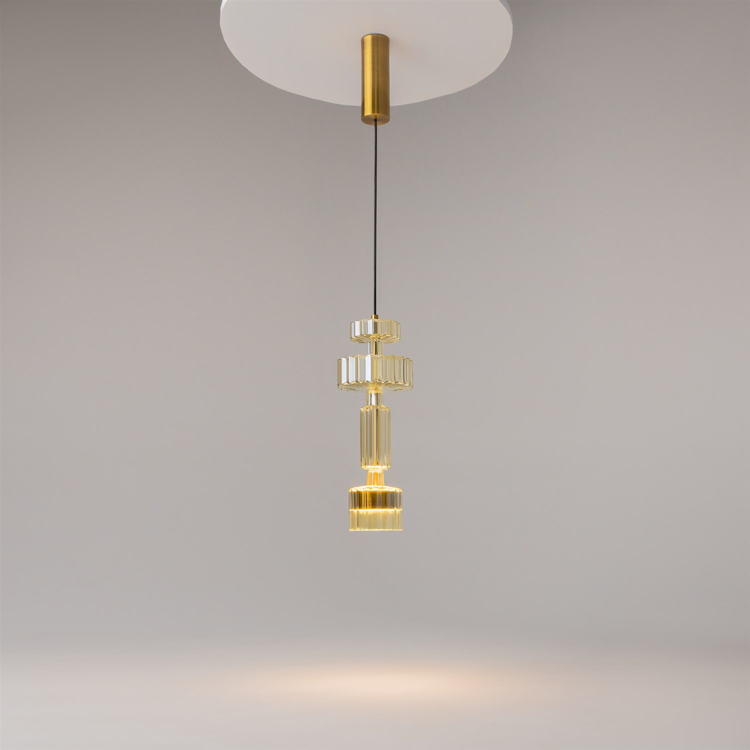 Maytoni Modern Level Подвесной светильник цвет: латунь MOD253PL-L18BS3K1