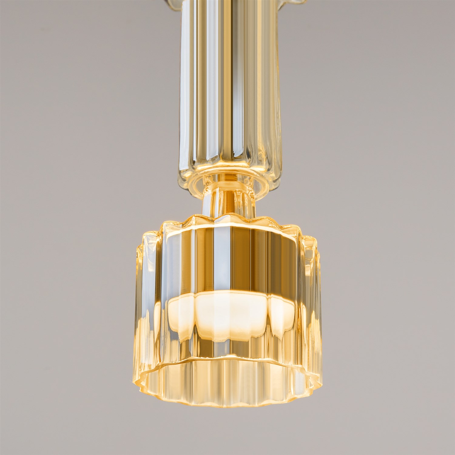 Maytoni Modern Level Подвесной светильник цвет: латунь MOD253PL-L18BS3K1