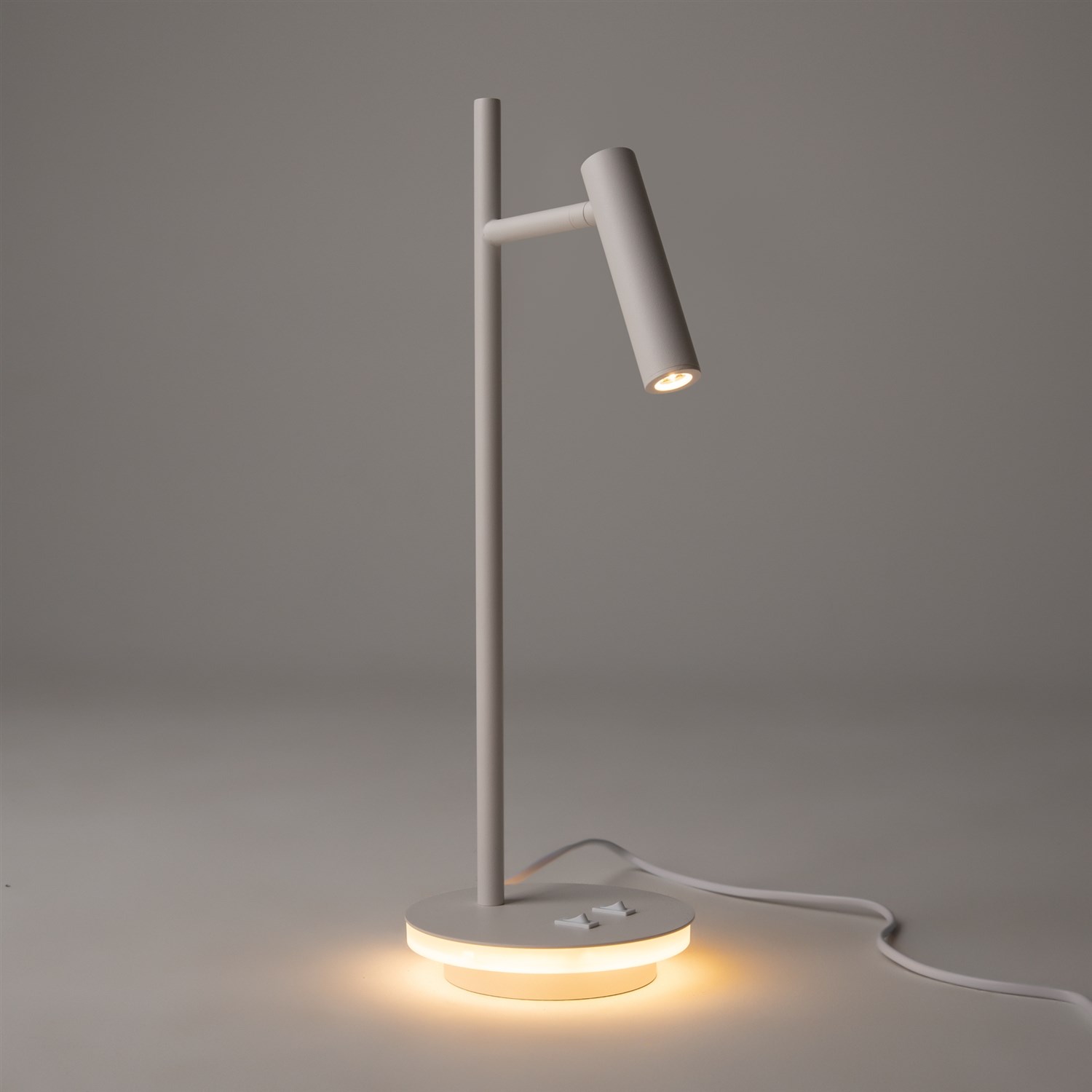 Maytoni Modern Estudo Настольный светильник цвет: белый Z010TL-L8W3K