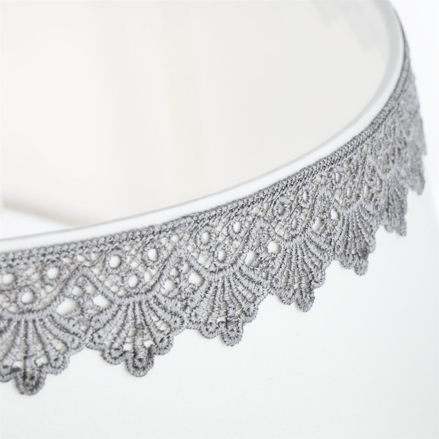 Maytoni Classic Bouquet Люстра цвет: серый ARM023-PL-03-S
