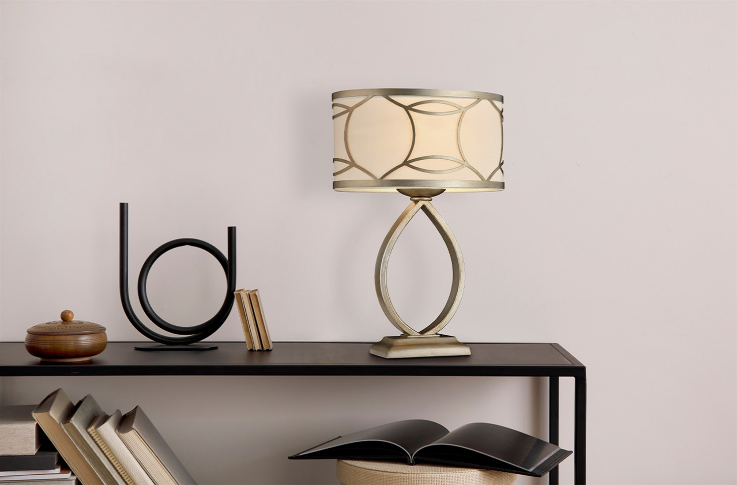 Maytoni Classic Fibi Настольный светильник цвет: золото H310-11-G