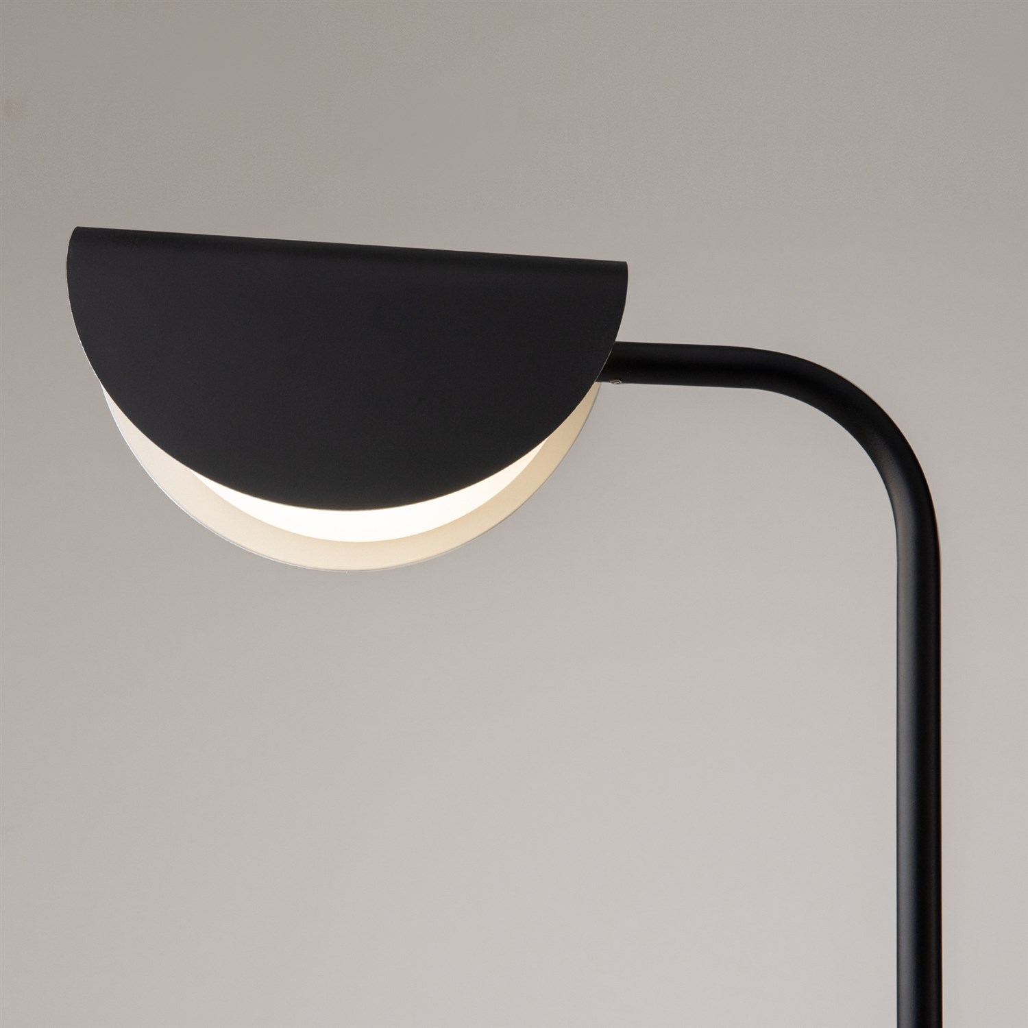 Maytoni Modern Mollis Напольный светильник (торшер) цвет: черный MOD126FL-01B