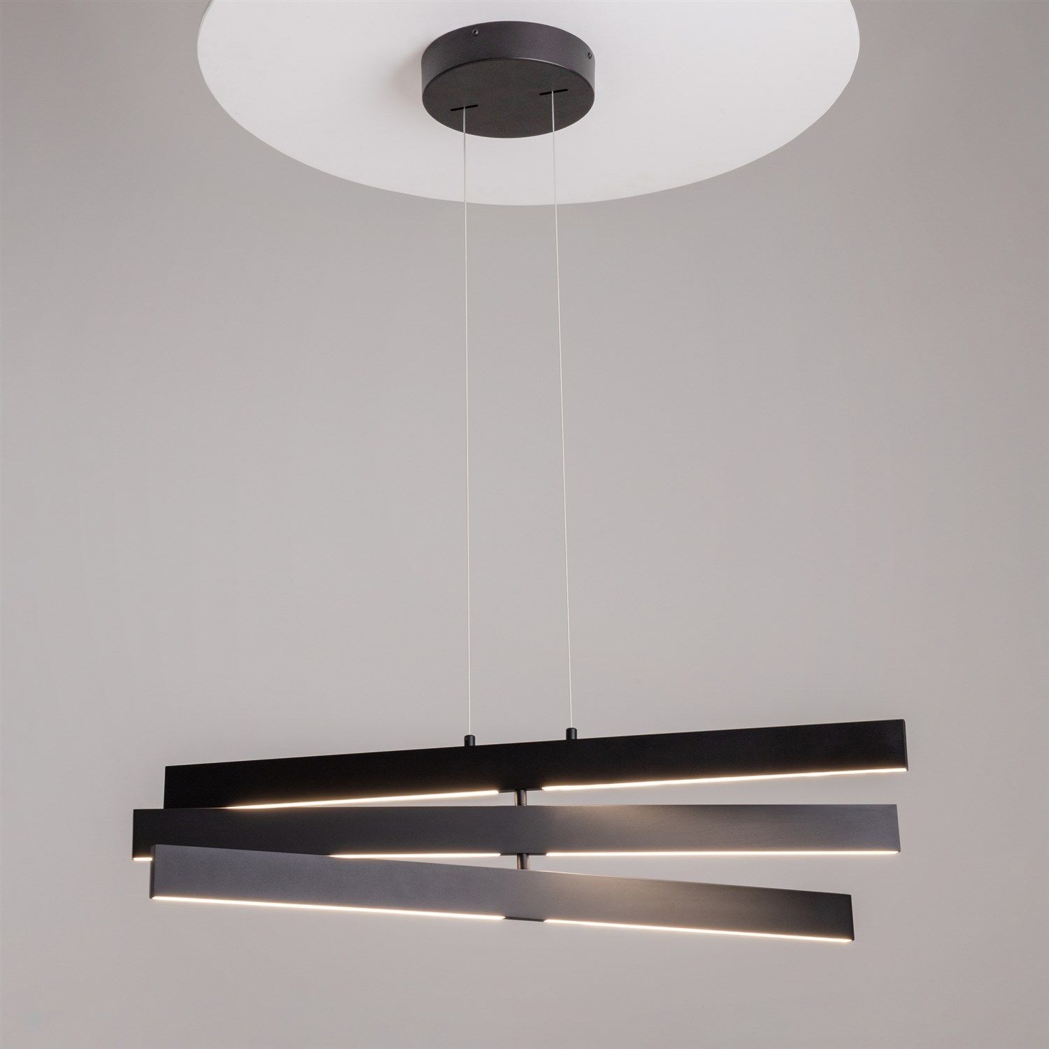 Maytoni Modern Origami Подвесной светильник цвет: черный MOD163PL-L38B4K