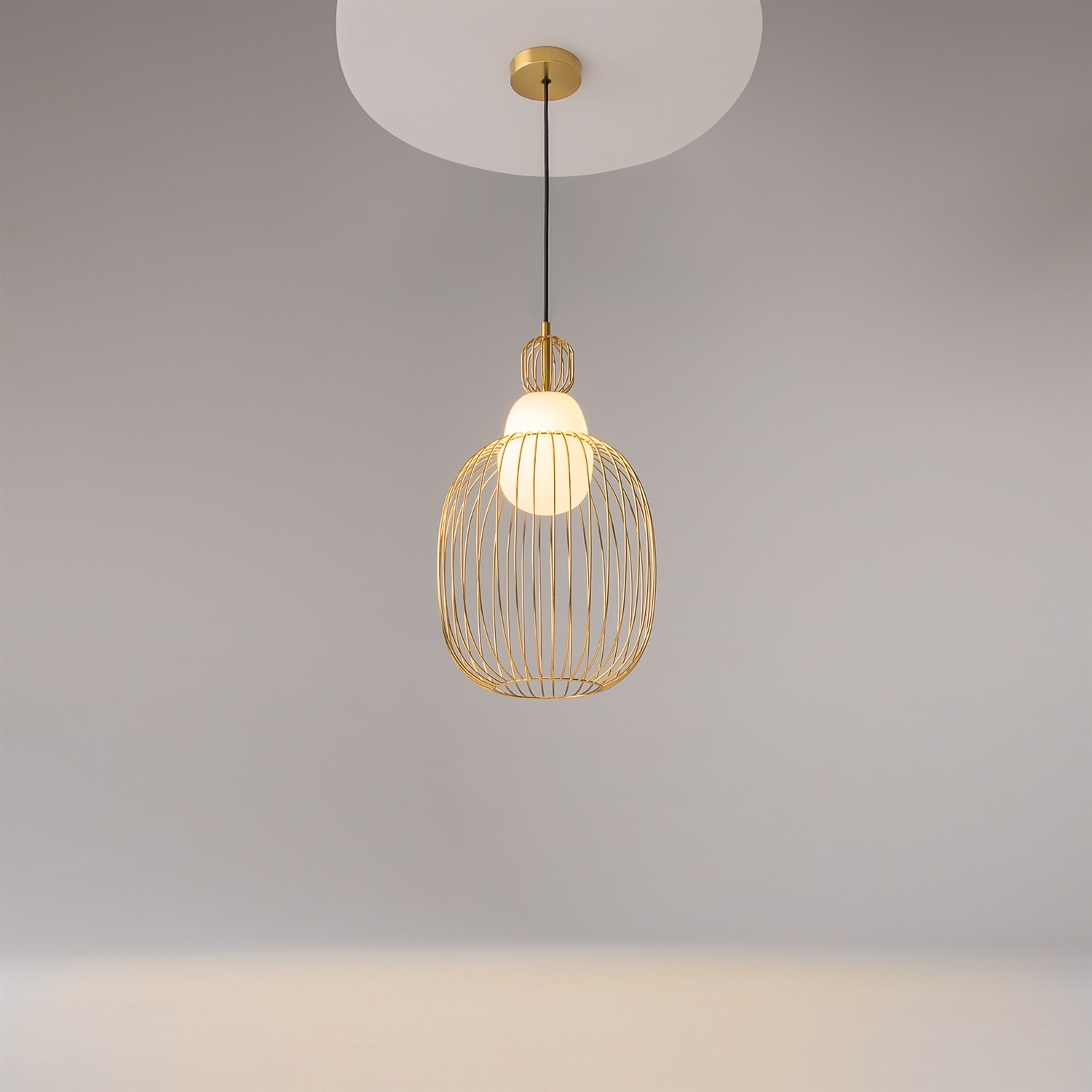 Maytoni Modern Levitation Подвесной светильник цвет: латунь MOD376PL-01G1