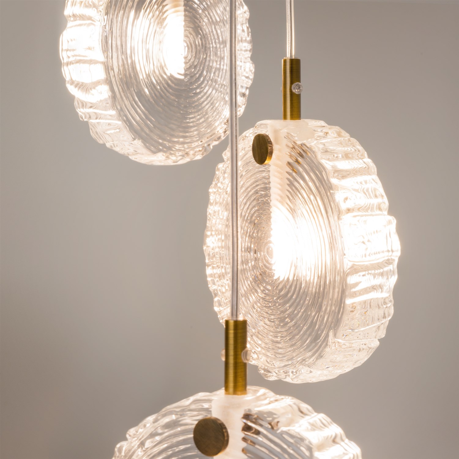 Maytoni Modern Frozen Подвесной светильник цвет: латунь MOD254PL-12BS