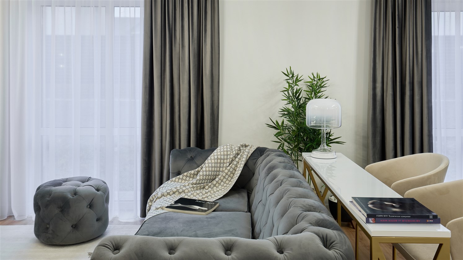 Maytoni Modern Spirito Настольный светильник цвет: белый MOD286TL-L18W3K