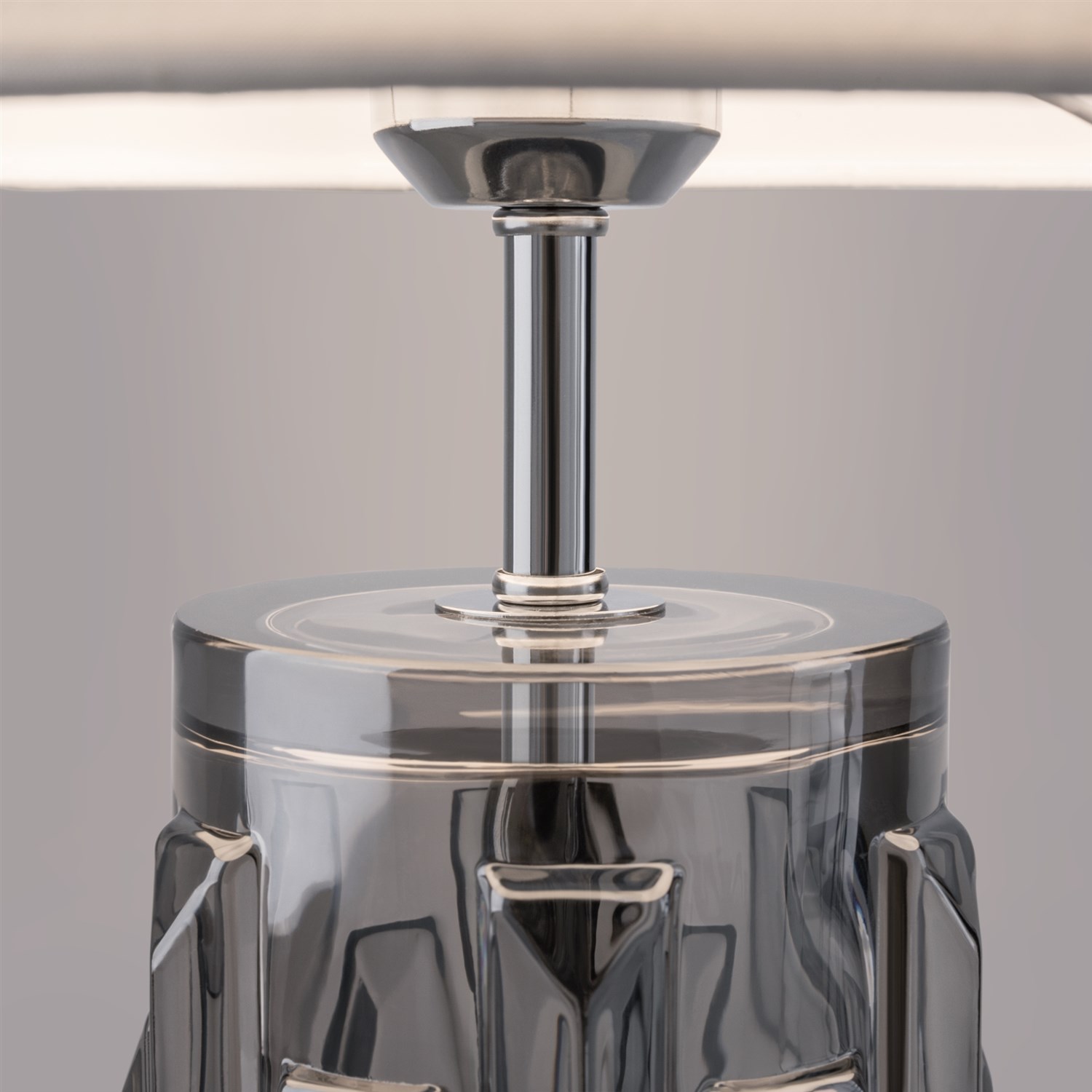 Maytoni Modern Muse Настольный светильник цвет: серый MOD304TL-01GR