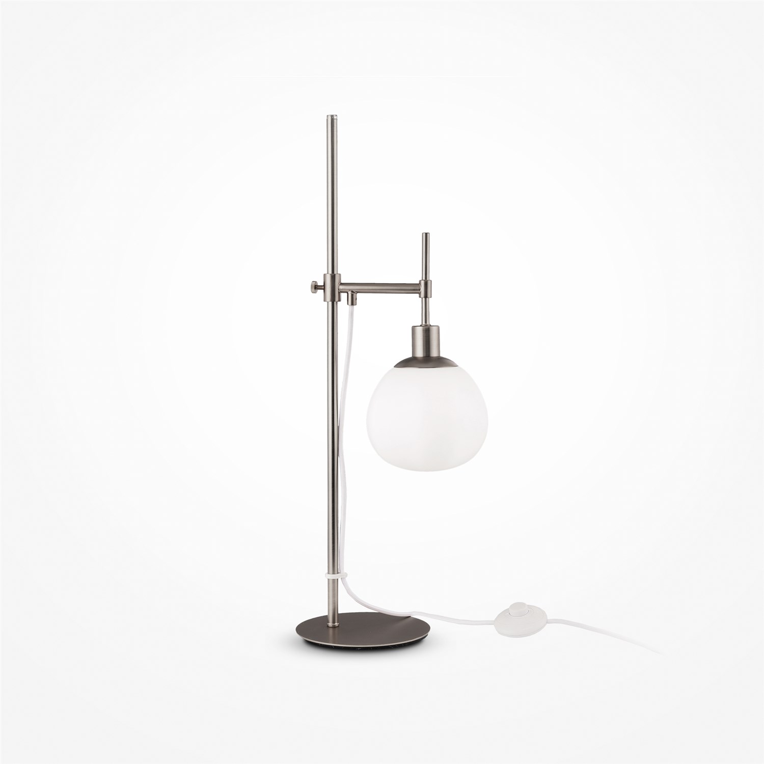 Maytoni Modern Erich Настольный светильник цвет: никель MOD221-TL-01-N